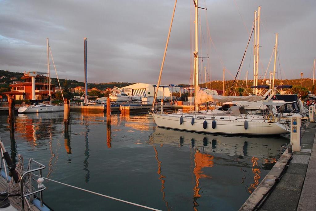 Floating House Hurrea Portorož Dış mekan fotoğraf